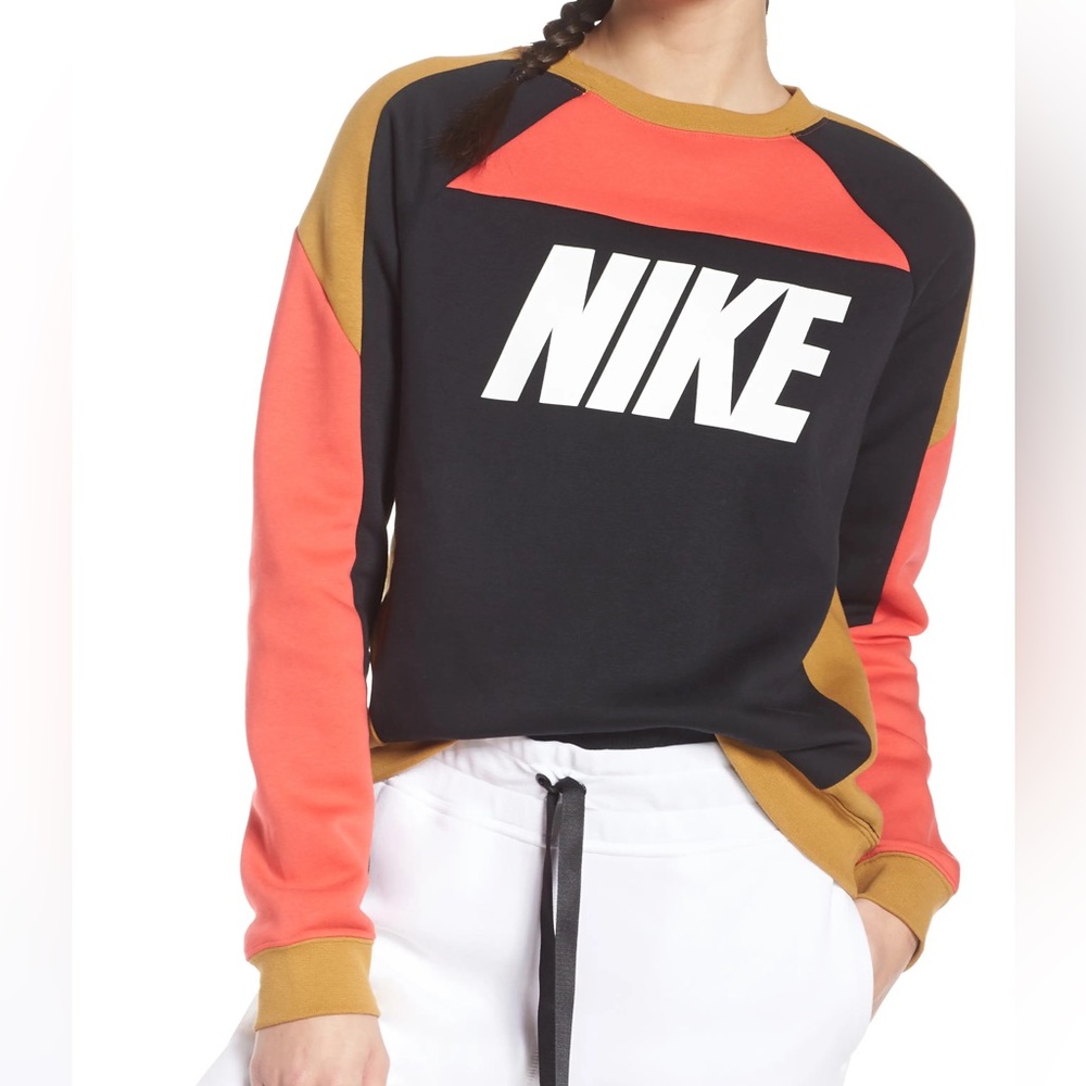 Nike Colorblock Fleece Sweatshirt